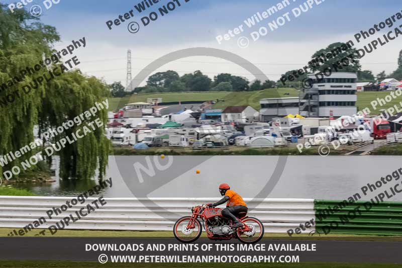 Vintage motorcycle club;eventdigitalimages;mallory park;mallory park trackday photographs;no limits trackdays;peter wileman photography;trackday digital images;trackday photos;vmcc festival 1000 bikes photographs